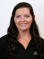 Quick Lane Advisor Shelia Netherclift in Quick Lane at Bozard Ford